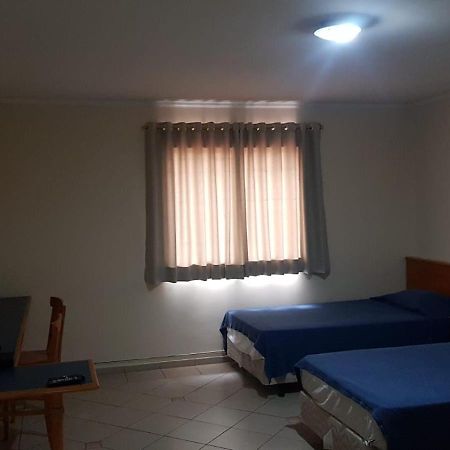 Jaguary Hotel Sumaré Esterno foto