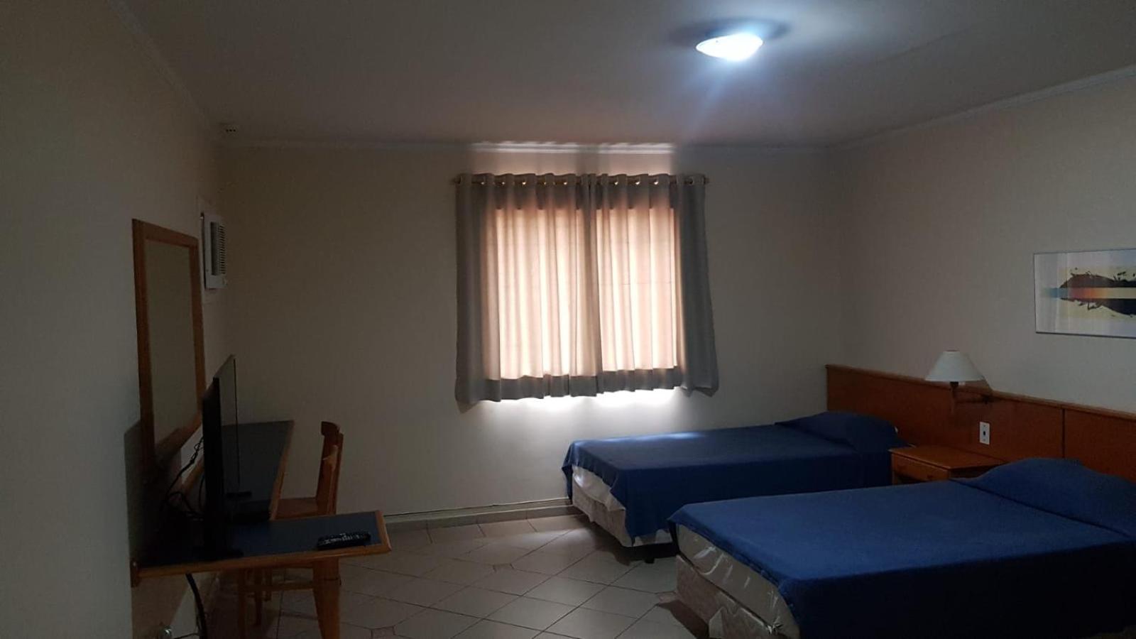 Jaguary Hotel Sumaré Esterno foto
